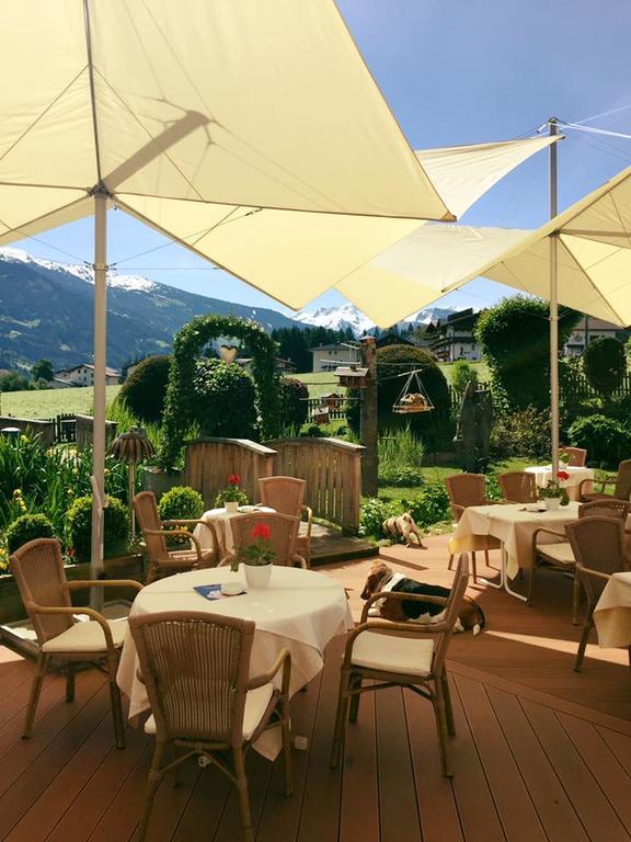 Hotel Magdalena Im Zillertal - Urlaub Mit Hund Ried im Zillertal Exterior foto