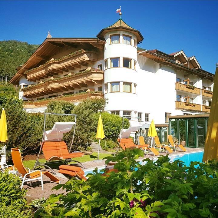 Hotel Magdalena Im Zillertal - Urlaub Mit Hund Ried im Zillertal Exterior foto