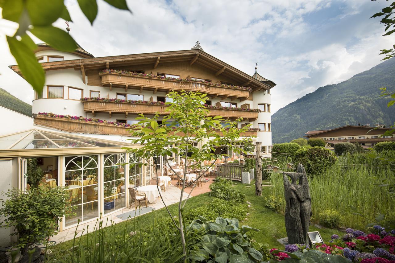 Hotel Magdalena Im Zillertal - Urlaub Mit Hund Ried im Zillertal Exterior foto